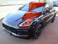 Gebraucht Porsche Cayenne Turbo Chrono 549 PS (403 kW) 2019 Schwarz SUV