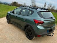 Gebraucht Dacia Sandero Stepway 110 PS (80 kW) 2025 Grün Limousine