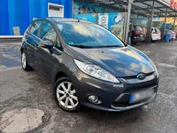 Gebraucht Ford Fiesta 82 PS (60 kW) 2010 Blau Kleinwagen