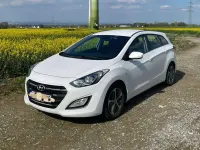Gebraucht Hyundai i30 101 PS (74 kW) 2017 Weiß Kombi