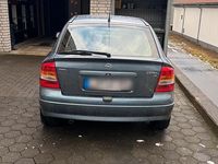 Gebraucht Opel Astra 84 PS (61 kW) 2001 Blau Limousine