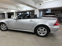 Gebraucht Mercedes SLK200 163 PS (119 kW) 2001 Silber Cabrio