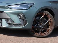 Gebraucht Cupra Leon VZ2 272 PS (200 kW) 2025 Enceladusgrau matt Kombi