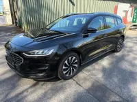 Gebraucht Ford Focus Titanium 125 PS (91 kW) 2023 Obsidianschwarz metallic Kombi