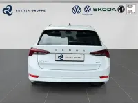Gebraucht Skoda Octavia Style 110 PS (80 kW) 2022 Moonweiß perleffekt Kombi