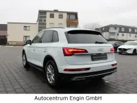 Używany Audi Q5 Basis 204 KM (150 kW) 2022 Biały SUV