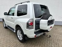 gebraucht Mitsubishi Pajero 3.2 DI-D Edition 30/4x4/Automatik/Kamera/