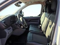 Gebraucht Toyota Proace 120 PS (88 kW) 2020 Schaumweiß Van / Kleinbus