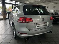 gebraucht VW Touareg 3.0 TDI BMT V6 4Motion R-Line, Leder