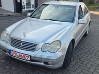 Gebraucht Mercedes C200 Elegance 163 PS (119 kW) 2001 Silber Limousine