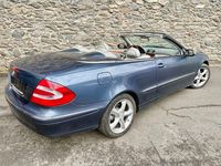 Gebraucht Mercedes CLK240 Elegance 170 PS (125 kW) 2004 Blau Cabrio