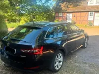 Gebraucht Skoda Superb 149 PS (109 kW) 2017 Schwarz Kombi