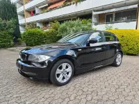 Gebraucht BMW 116 122 PS (89 kW) 2011 Schwarz Kleinwagen