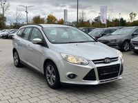 Gebraucht Ford Focus SYNC Edition 125 PS (91 kW) 2014 Silber Limousine