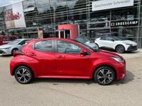 Neu Toyota Yaris Hybrid Comfort 116 PS (85 kW) 2025 Karminarot Kleinwagen