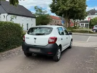 Gebraucht Dacia Sandero 75 PS (55 kW) 2013 Weiß Kleinwagen