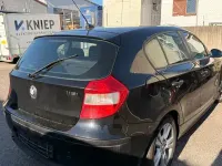 Gebraucht BMW 118 129 PS (94 kW) 2005 Schwarz Kleinwagen