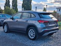 Gebraucht Mercedes GLA180 116 PS (85 kW) 2021 Grau SUV