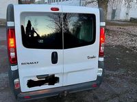 Gebraucht Renault Trafic 115 PS (84 kW) 2013 Weiß Van / Kleinbus