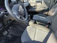 Gebraucht Dacia Jogger Expression 141 PS (103 kW) 2024 Grau Van / Kleinbus