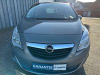 Gebraucht Opel Meriva Design Edition 101 PS (74 kW) 2011 Muskatgrau/muskat braun(m2) Van / Kleinbus