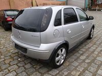 Second-hand Opel Corsa Edition 60 CP (44 kW) 2005 Argintiu Hatchback
