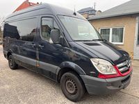 Gebraucht Mercedes Sprinter 163 PS (119 kW) 2012 Schwarz Van