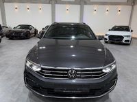 Gebraucht VW Passat IQ Drive 156 PS (114 kW) 2022 Grau Kombi