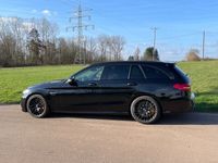 gebraucht Mercedes C63S AMG AMG T voll MBEAM Pano Keramik Carbon