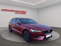 Gebraucht Volvo V60 Plus 253 PS (186 kW) 2023 Rot Kombi