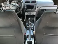 Gebraucht VW Polo 90 PS (66 kW) 2015 Schwarz Kleinwagen