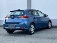 Gebraucht Toyota Auris Cool 99 PS (72 kW) 2017 Blau Limousine