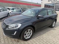 Gebraucht Volvo XC60 Momentum 190 PS (139 kW) 2016 Grau SUV