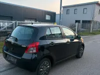 Gebraucht Toyota Yaris 70 PS (51 kW) 2007 Schwarz Kleinwagen