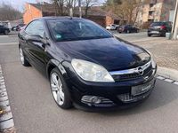 Gebraucht Opel Astra Cabriolet 140 PS (102 kW) 2009 Schwarz Cabrio