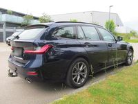 Gebraucht BMW 320 190 PS (139 kW) 2022 Blau Kombi