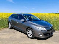 Gebraucht Renault Mégane III 110 PS (80 kW) 2010 Grau Kombi