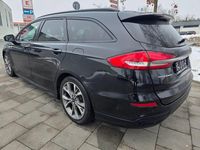 Gebraucht Ford Mondeo ST-Line 165 PS (121 kW) 2018 Schwarz Kombi