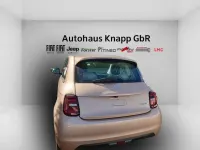 Gebraucht Fiat 500e La Prima 86 kW (118 PS) 2023 Colore esterno (rose gold) Kleinwagen