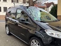 Gebraucht Ford Tourneo Courier Titanium 101 PS (74 kW) 2015 Schwarz Van / Kleinbus