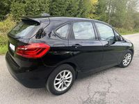 Gebraucht BMW 218 Advantage 150 PS (110 kW) 2011 Schwarz Van / Kleinbus