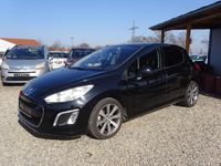 Gebraucht Peugeot 308 Allure 120 PS (88 kW) 2013 Schwarz Limousine