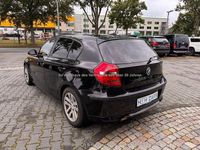 Gebraucht BMW 116 122 PS (89 kW) 2009 Schwarz Kleinwagen