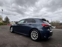 Gebraucht Mercedes A180 136 PS (100 kW) 2019 Blau Kleinwagen