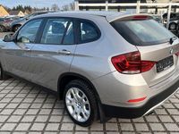Gebraucht BMW X1 150 PS (110 kW) 2012 Silber SUV
