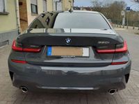 gebraucht BMW 320 320 3er i Aut. M Sport DAB Tuner Hifi Lautsp Extras