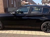 Gebraucht BMW 116 136 PS (100 kW) 2011 Schwarz Kleinwagen