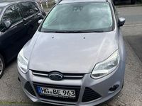 Gebraucht Ford Focus Trend 116 PS (85 kW) 2011 Grau Limousine