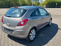 Gebraucht Opel Corsa 69 PS (50 kW) 2013 Gold Kleinwagen