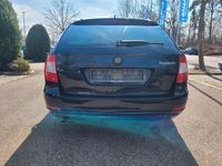 Gebraucht Skoda Superb Ambition 170 PS (125 kW) 2012 Schwarzmagic perleffekt Kombi